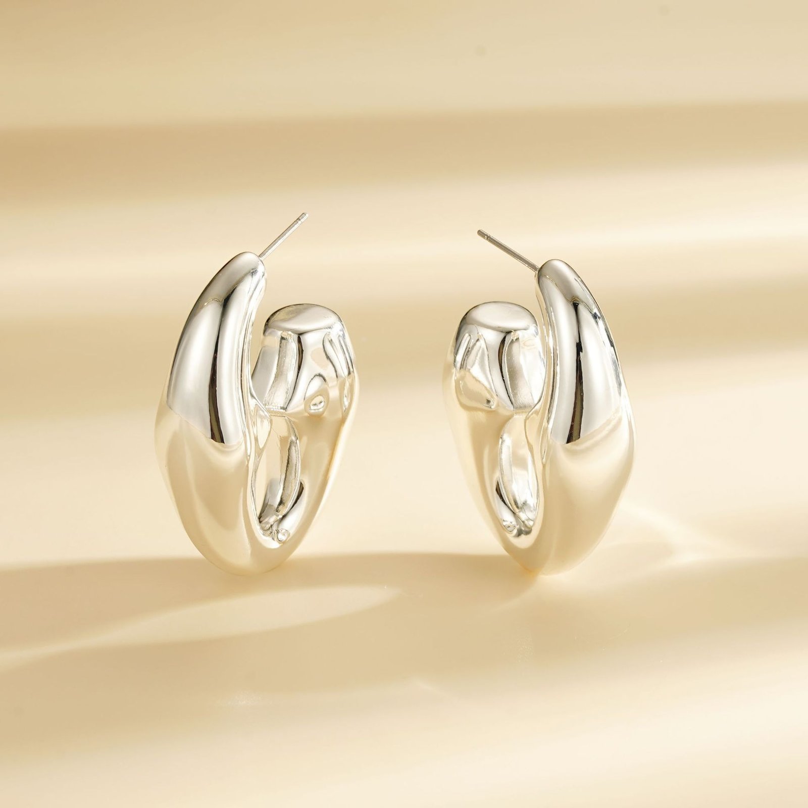 European And American Fashion High Class Elegant Geometric Women's Earrings Simple - Image 4