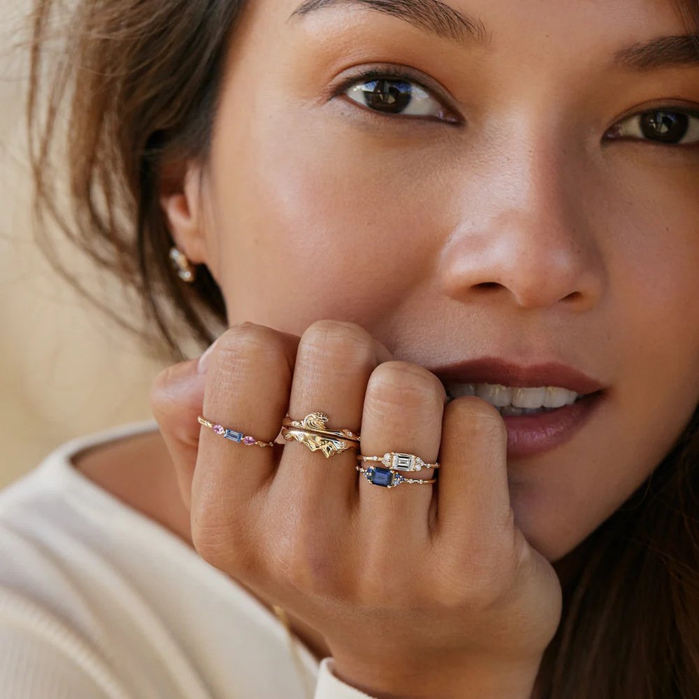 Peak Ring Inlaid Zirconium Stacked Belt Little Finger Ring European And American Advanced Design Sense - Image 3