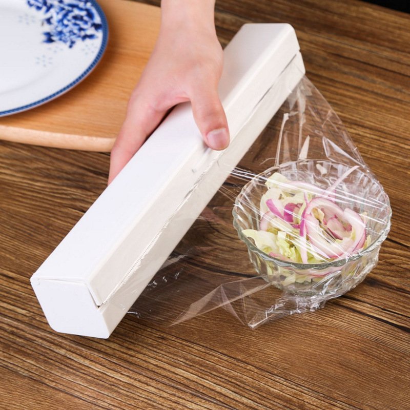 Simple Creative Kitchen Gadget Refrigerator Magnet Cling Film Cutter - Image 4