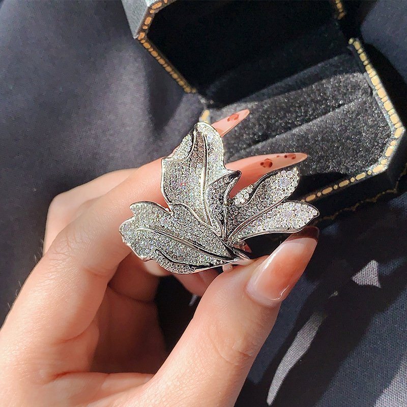 Simple Design Feather Ring Female Opening - Image 2