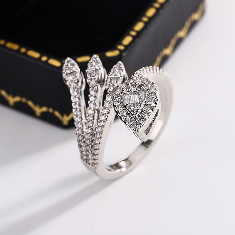 Creative Leaves Zircon Ring Fashion - Image 4