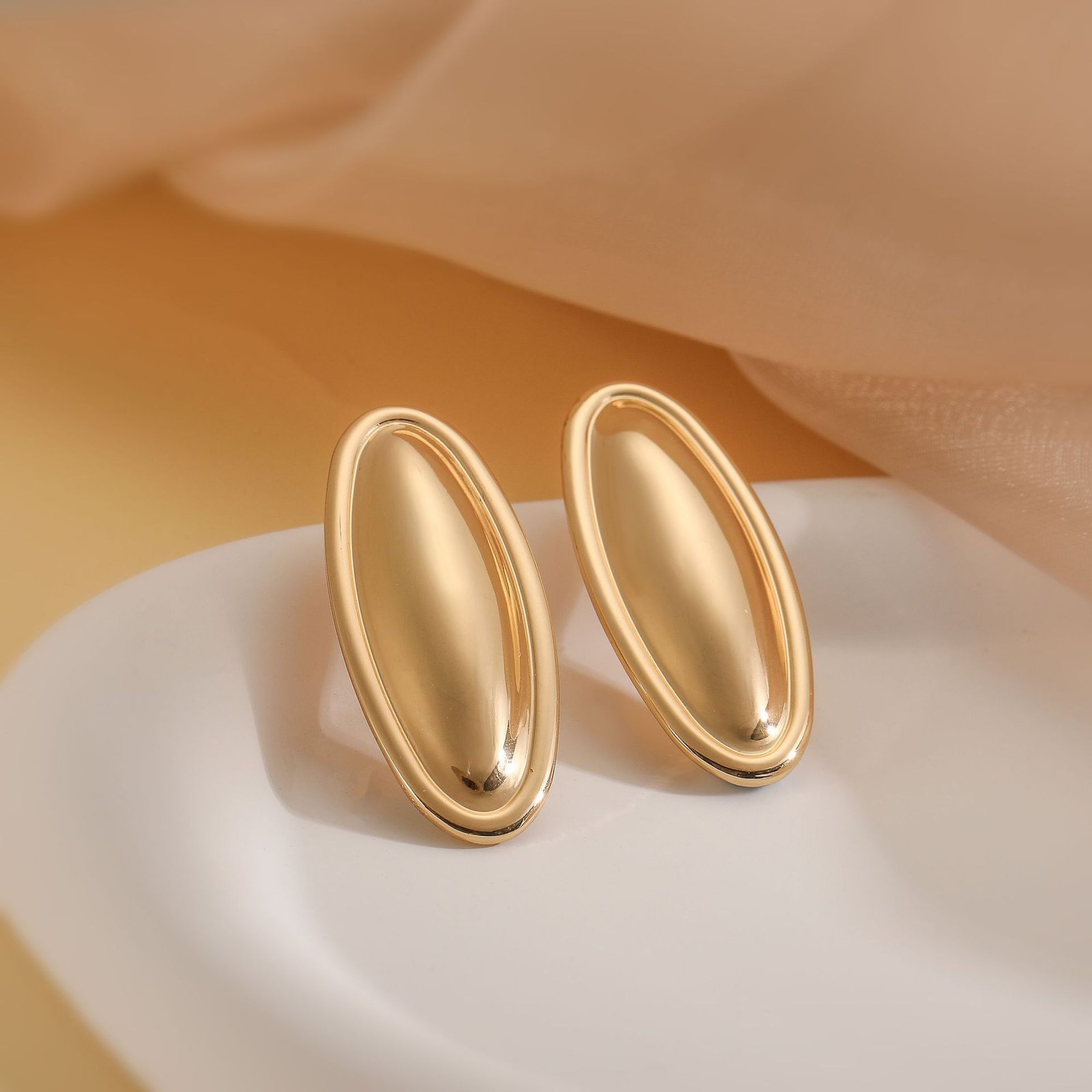 Simple Elegant Long Oval Earrings - Image 4