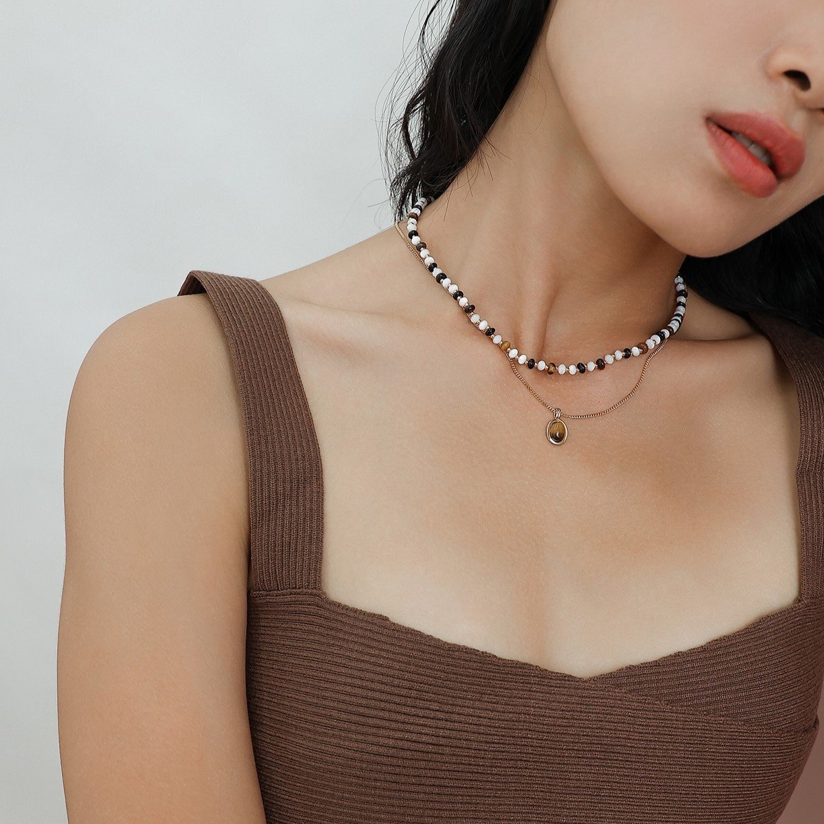 Black Agate Clavicle Chain Female Titanium Steel Ornament - Image 4