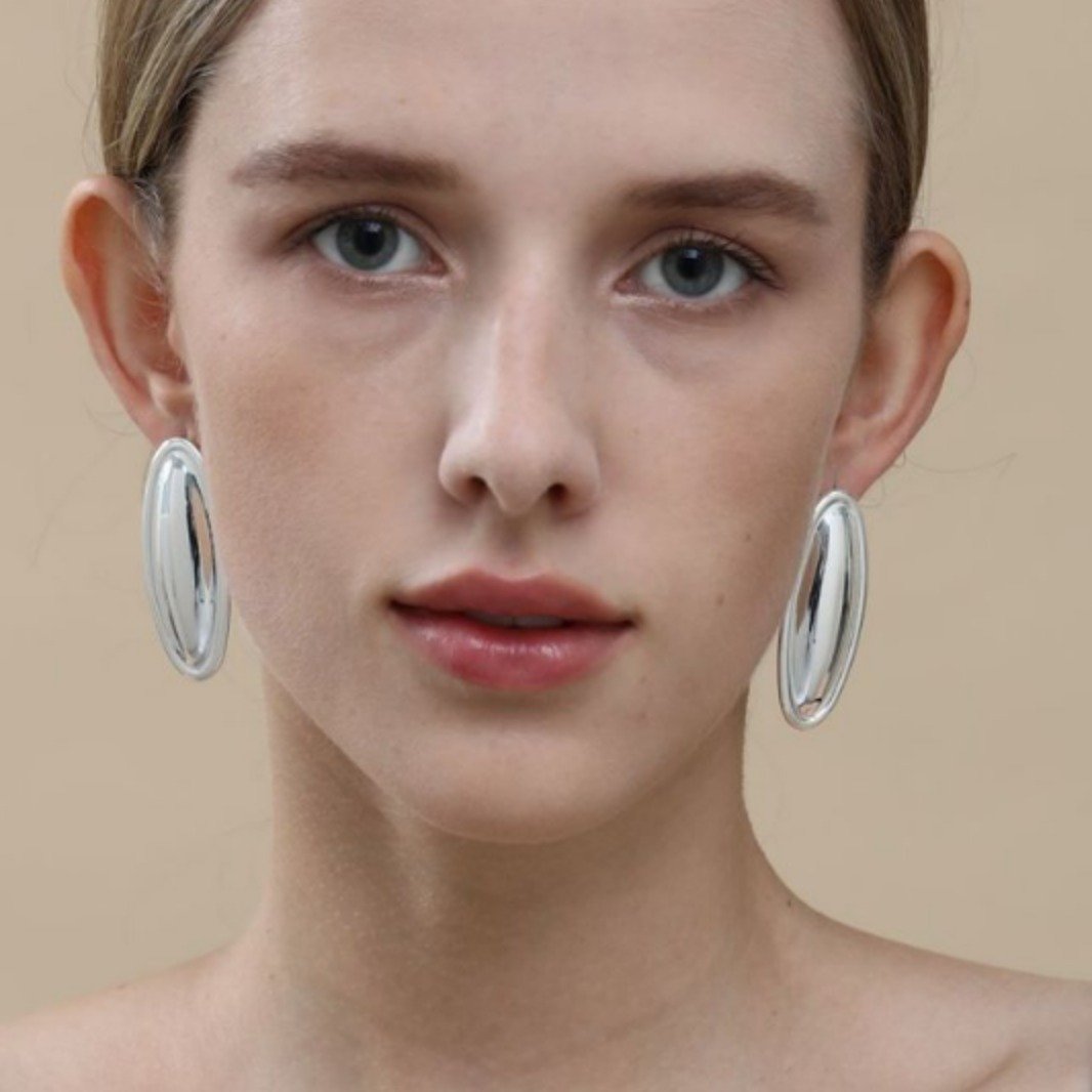 Simple Elegant Long Oval Earrings - Image 3